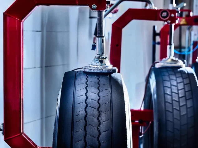 industrial-solutions-automotive industrial-solutions-automotive